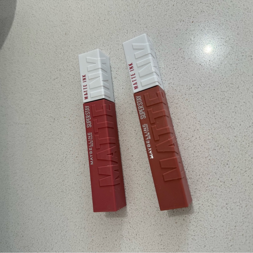SUPER STAY MATTE INK  maybelline lipstick set of 2: 65 + 175
All never used